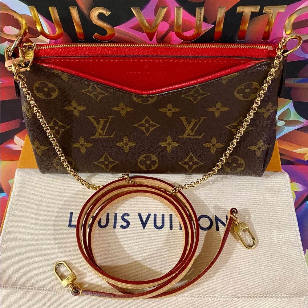 🍎🍎🍎Authentic Louis Vuitton Pallas Clutch Crossbody Bag in Monogram